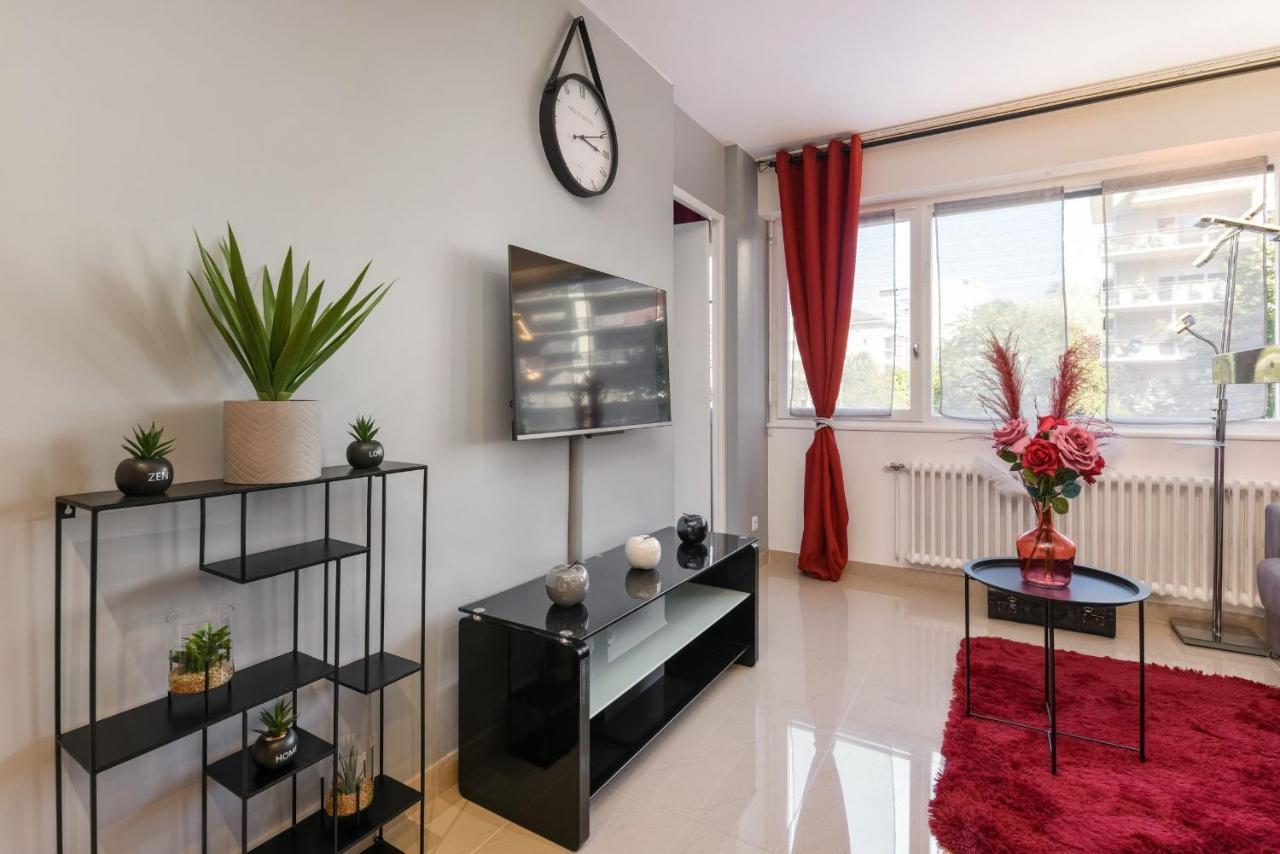 Au Nom De La Rose - Casa Vostra - Caution 800 Eur & Id Requises - Annemasse Lägenhet Exteriör bild