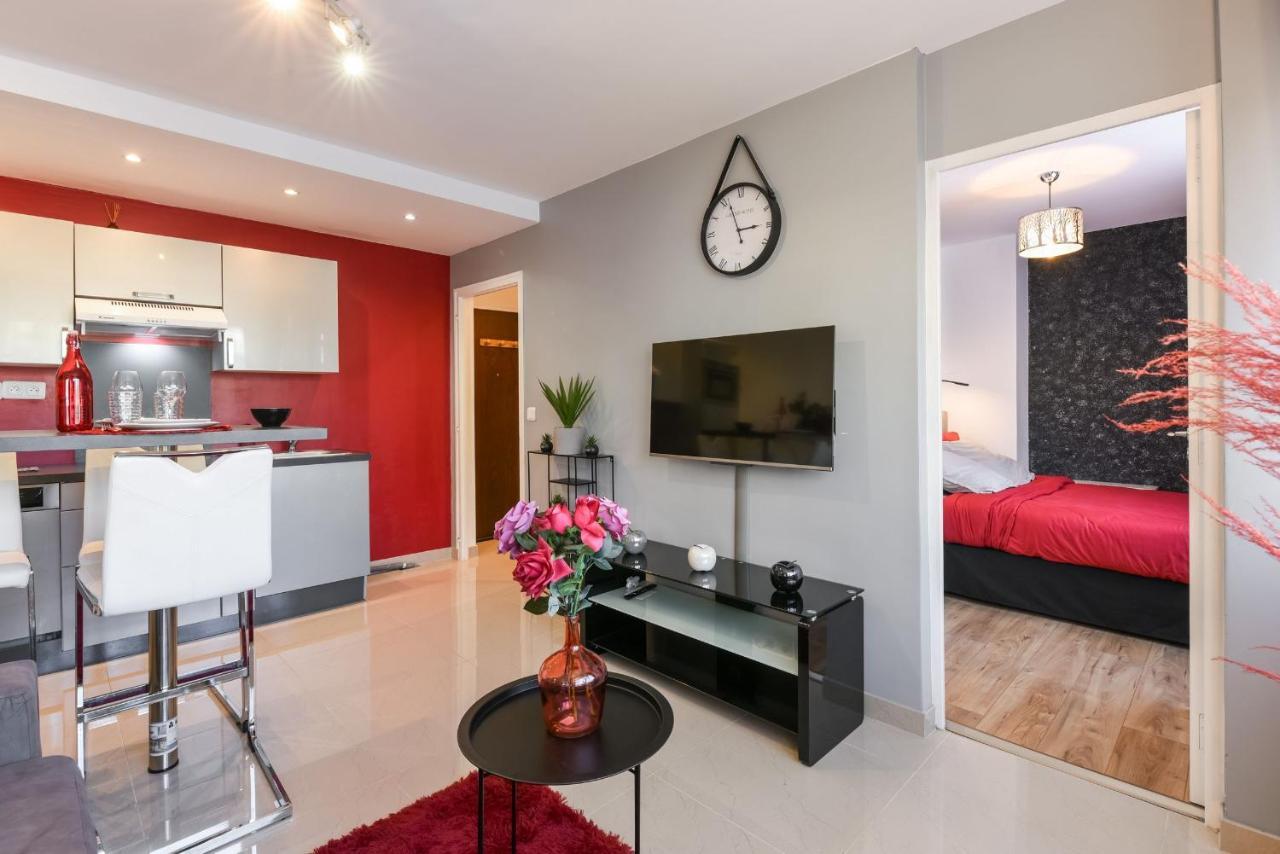 Au Nom De La Rose - Casa Vostra - Caution 800 Eur & Id Requises - Annemasse Lägenhet Exteriör bild
